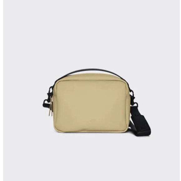 Rains Handbags - NWT! Rains‎ Box Bag In Sand